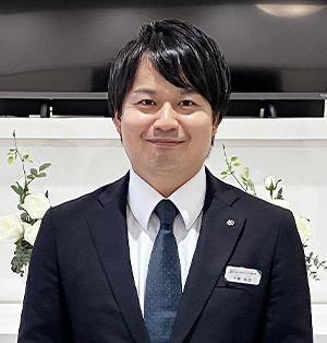 坂出市で葬儀・葬式・家族葬をお探しなら家族葬のカナクラオールストーン 坂出のスタッフ